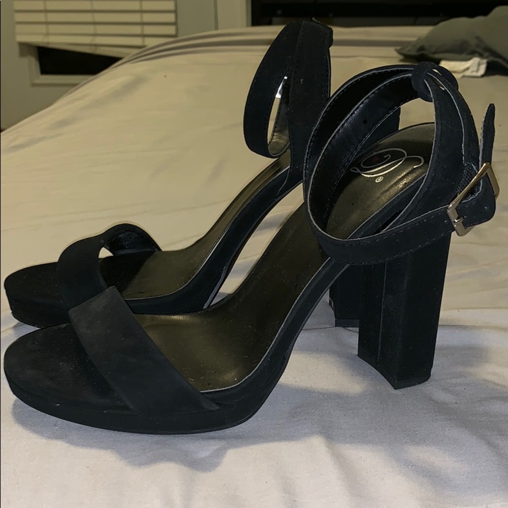 Black Velvet Love Culture Heels!